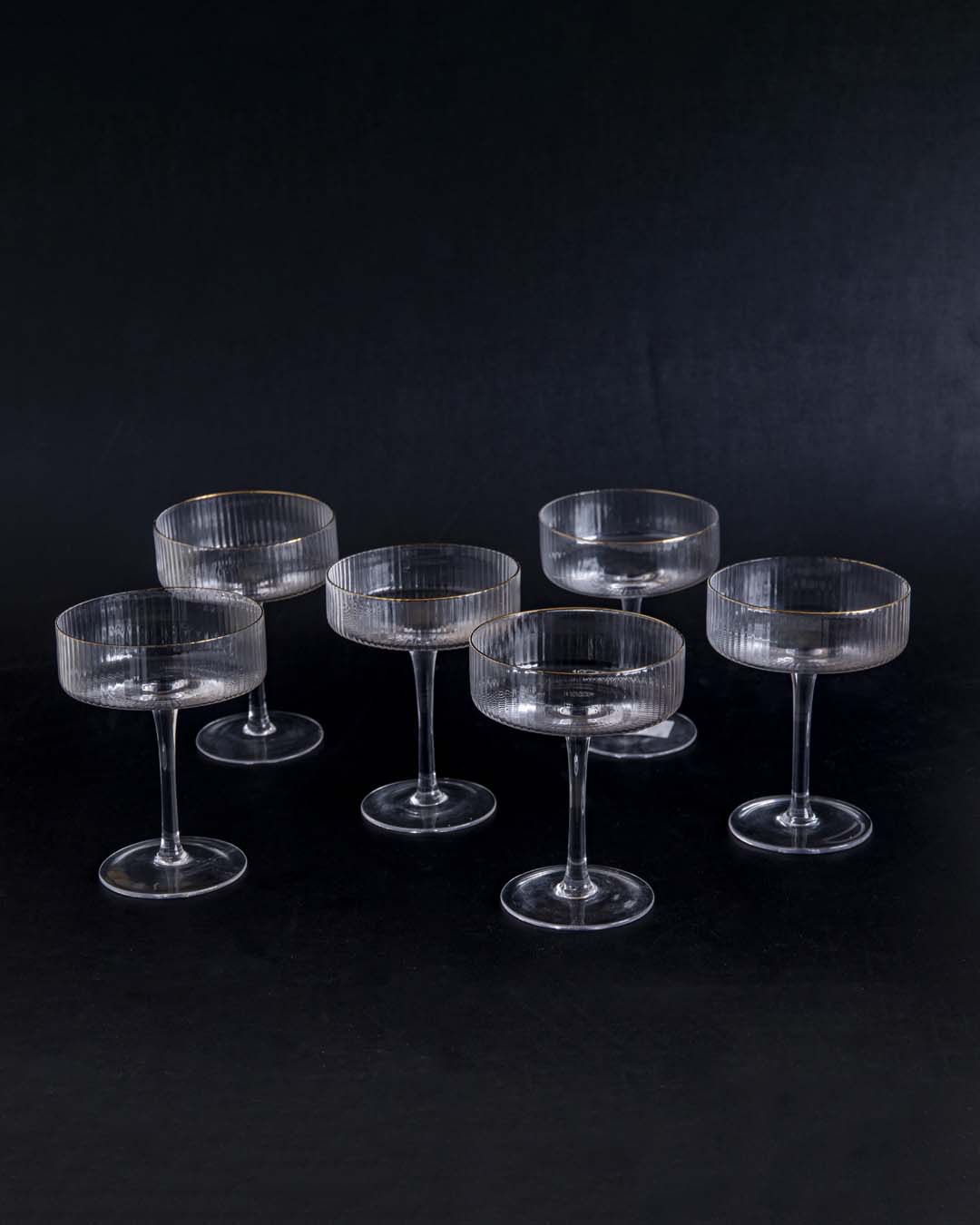 EleganzaSip Gerippte Coupe Cocktailgläser | Set aus 6 | Elegantes Glasdesign für besondere Anlässe