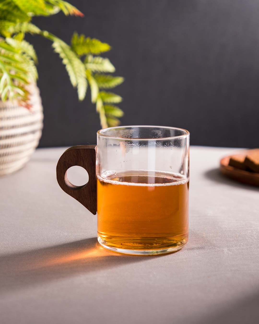 BrewWood Glas Kaffeetasse mit Holzgriff | Stilvoll & Hitzebeständig | Perfekt für Kaffee & Tee