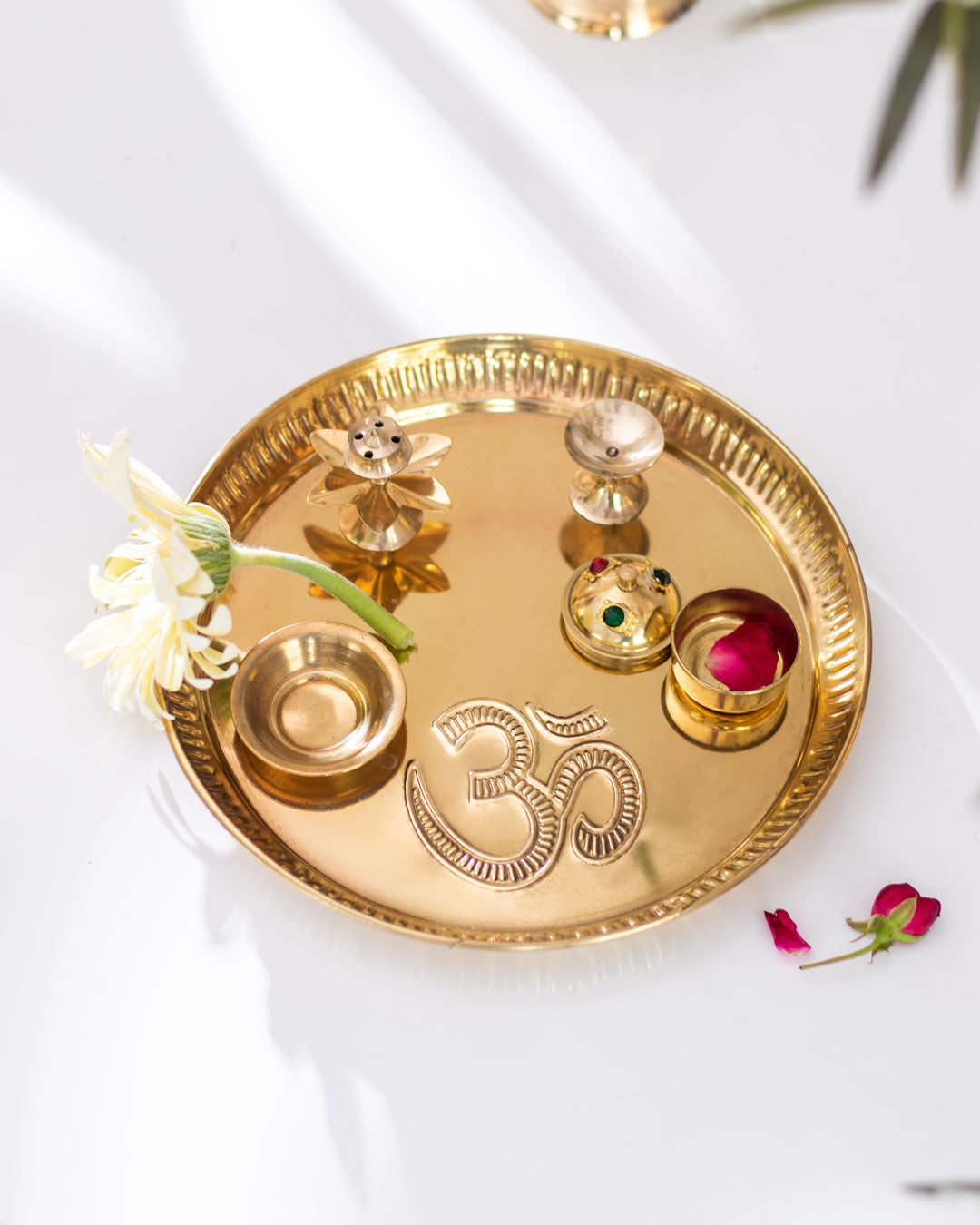 DivineGrace Dekoplatte | Gesegnete Glückseligkeit | Elegantes Design für Zuhause