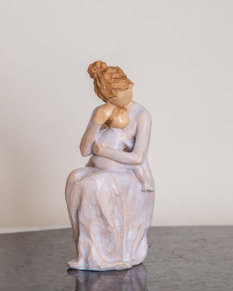 Lovivra Figurine | Symbol der bedingungslosen Liebe | Hochwertige Skulptur | Dekoration für Zuhause