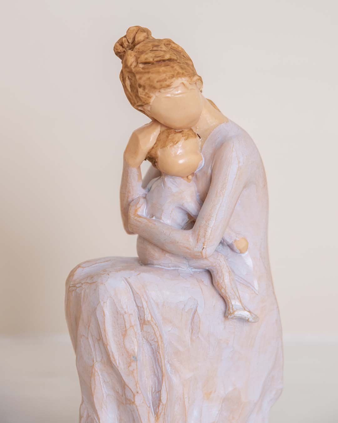 Lovivra Figurine | Symbol der bedingungslosen Liebe | Hochwertige Skulptur | Dekoration für Zuhause