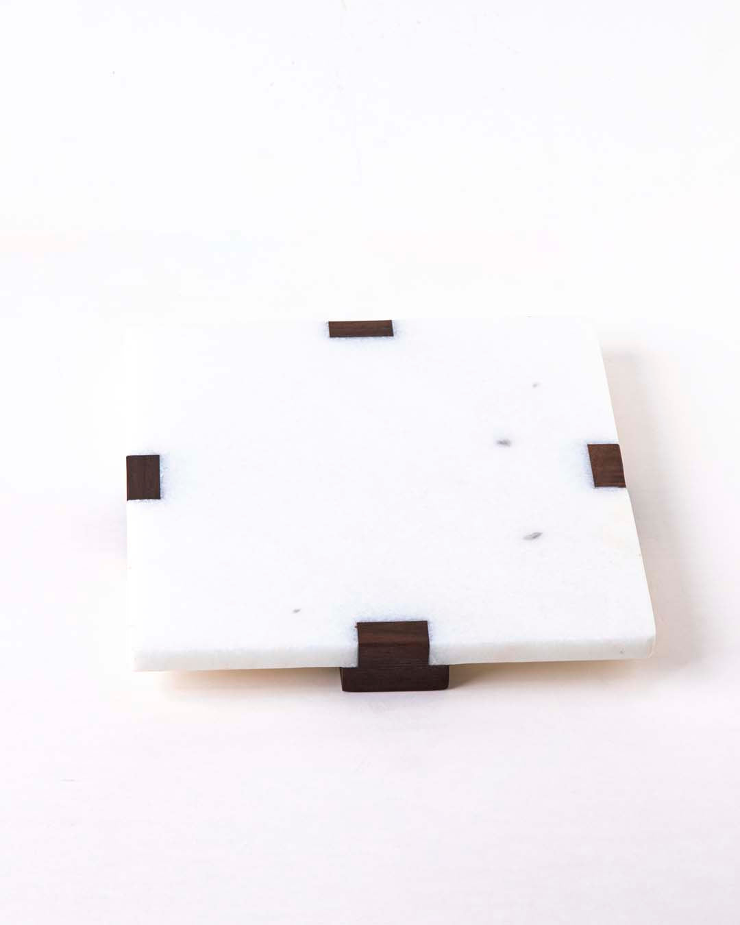 MarbLuxe Marmor-Serviertablett – Quadratisch | Weißer Naturstein | Elegante Präsentation