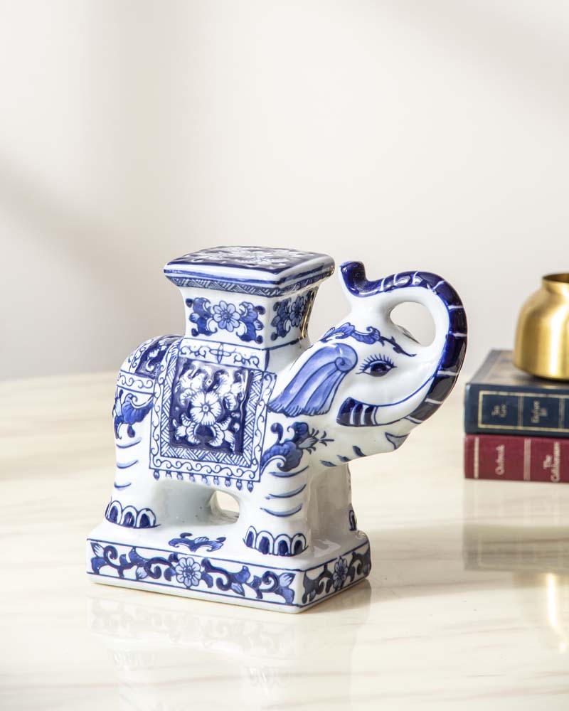 Elephoria Handbemalter Vintage Elefant | Blau-Weißes Deko-Highlight | Exklusive Tischdekoration für Zuhause