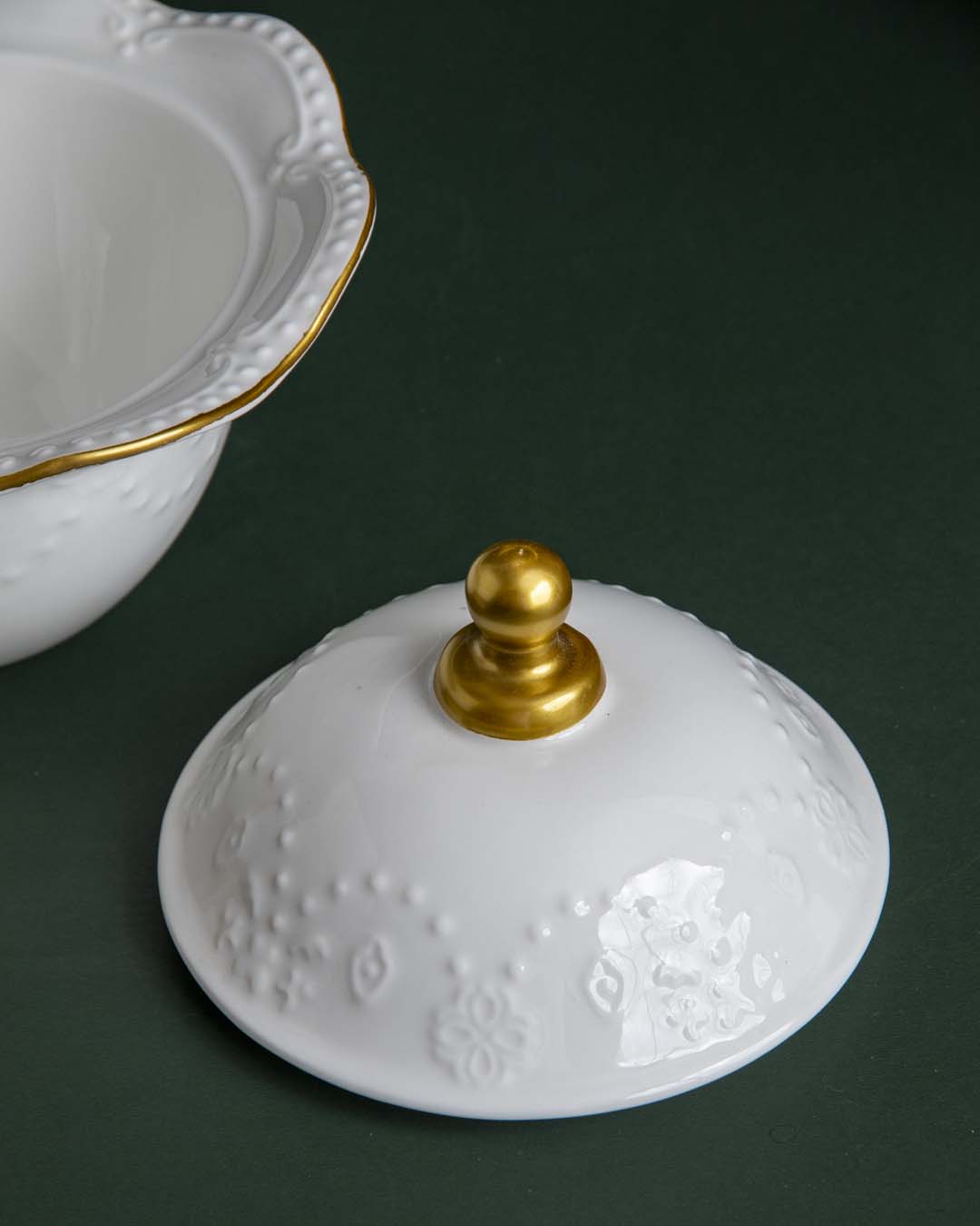 Velvory Dessertschale mit Deckel | Wellenrand Design | Hochwertige Keramik | Perfekt für Desserts, Snacks und Aufbewahrung