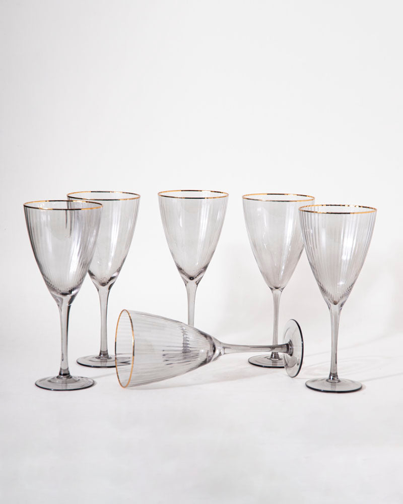 RiberaSmoke Gerippte Weingläser im Rauchglas-Look | Set aus 6 | Elegante Gläser für besondere Anlässe