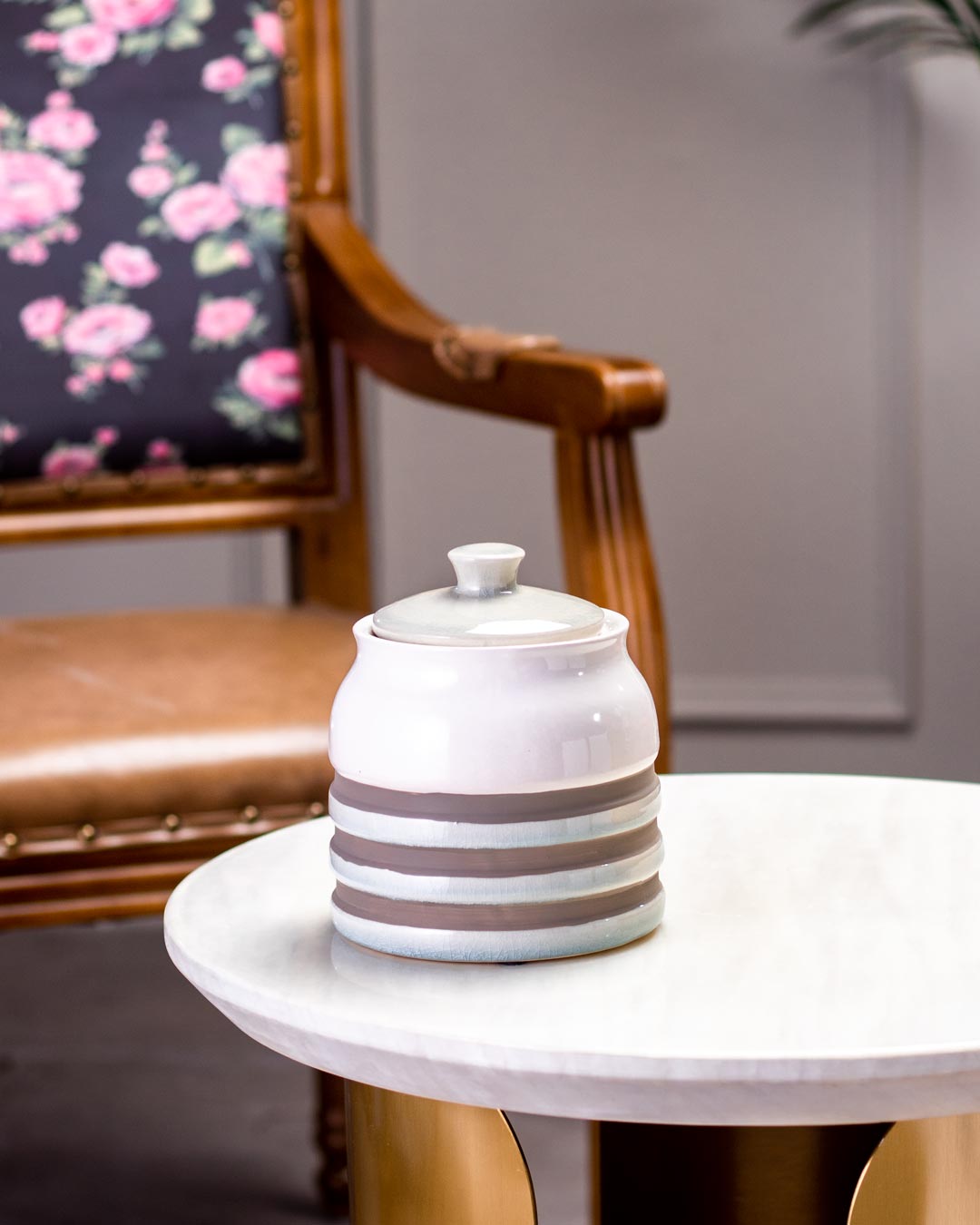 RibelleVault Gerippter Dekorativer Behälter | Stilvolle Aufbewahrung | Elegantes Design für Zuhause