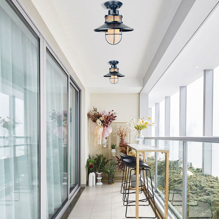 AquaGleam Außen Deckenleuchte | Wasserdicht | Frostglas & Eisen | Semi-Aufbau-Montage