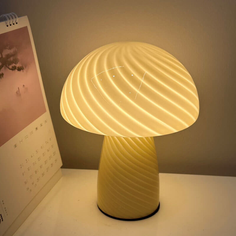 MushLuma Glas-Tischlampe im Pilz-Design | Minimalistisch & Modern | Warmes Stimmungslicht | Perfekt für Zuhause & Büro
