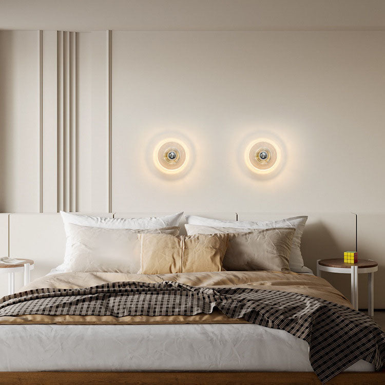 WaveNova Art Deco Wandleuchte | Runde Glasoptik | Modernes Design | Stimmungsvolle Beleuchtung für Schlafzimmer