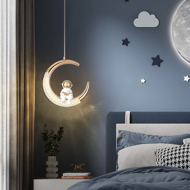 AstroMoon Kinder LED Pendelleuchte | Kreatives Astronautendesign | Mondlicht | Stimmungsvolle Beleuchtung