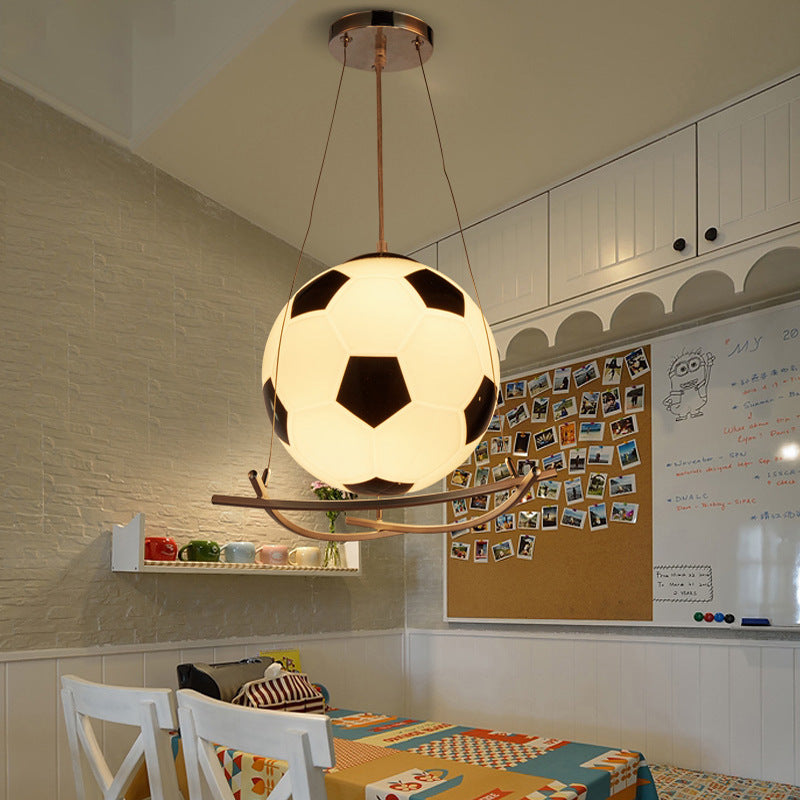 GoalLight Fußball Kinderzimmer Pendelleuchte | Kreatives Design | Glas & Eisen | 1-flammige Hängeleuchte