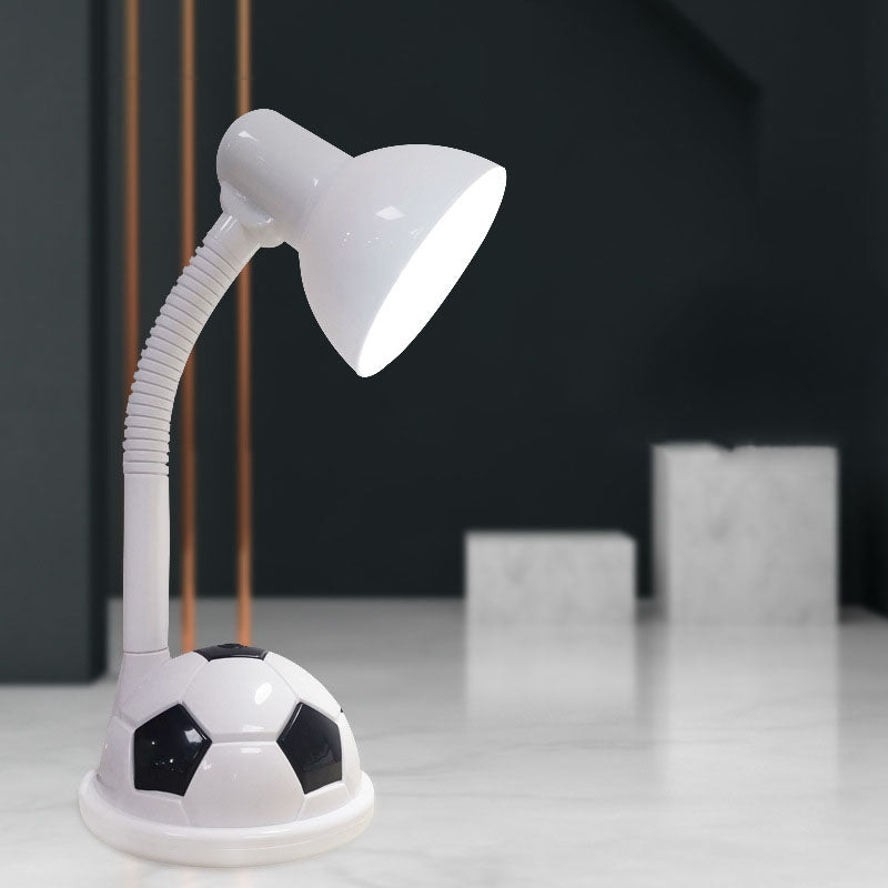 BrightKick Fußball LED Schreibtischlampe | Augenschutz | Dimmbar | Modernes Design für Kinder & Studenten