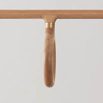 KuroLume LED Holzleuchter | Japanisches Design | Moderner Holzstreifen-Kronleuchter | Warmweiß & Kaltweiß