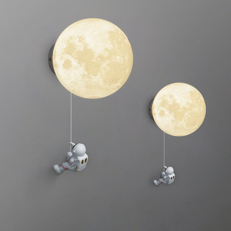 AstroLuxe Kreatives Astronaut Wandlampe | Eisen- und Harzdesign | Einzigartige Beleuchtung für Schlafzimmer | Stimmungslicht