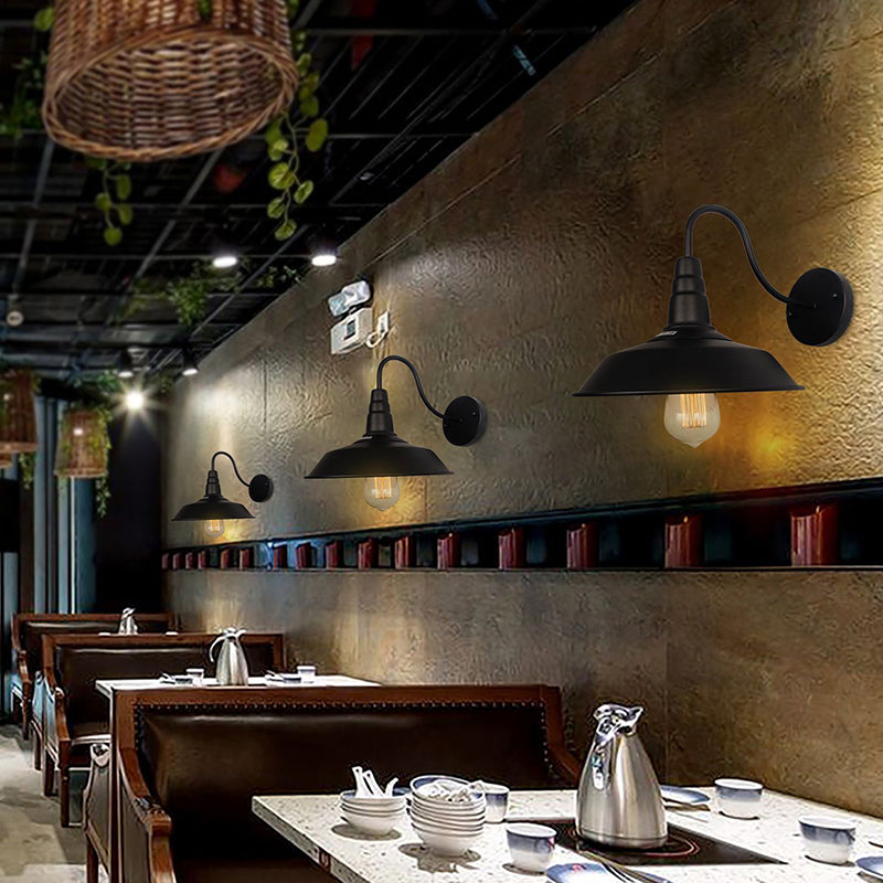 Noctura Classic Wandlampe | Vintage Design | Eisenrahmen mit Rundem Glasschirm | 1-Licht Esszimmerbeleuchtung