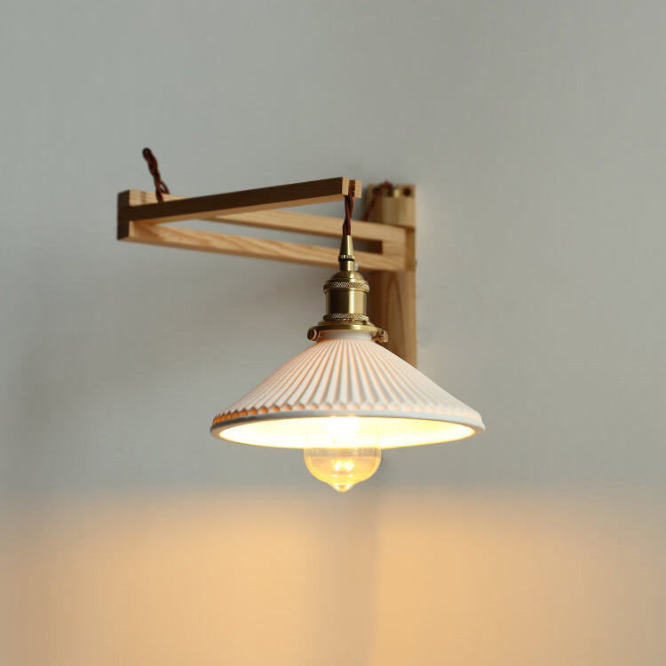 LumiFold Nordic Design Wandlampe | Milchweißes Glas | Holzdesign | Verstellbar | Stilvoll für Zuhause