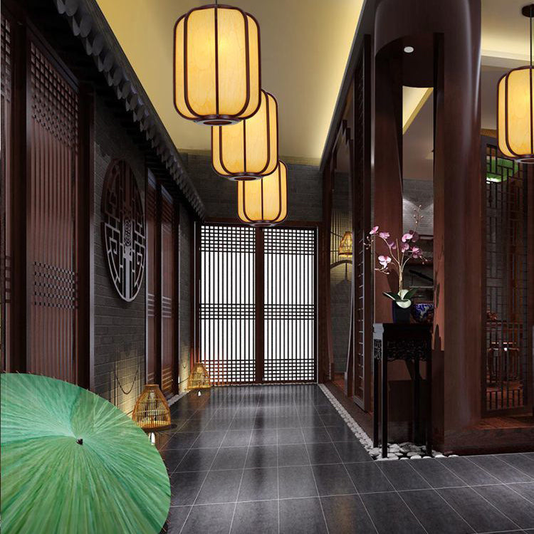 LuxoraChic Modernes Chinesisches Design Pendelleuchte | Faux-Schaffell | Holz-Laterne | LED-Beleuchtung für Zuhause