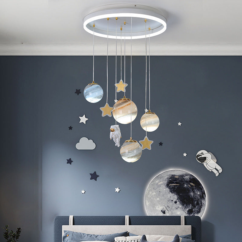 AstroGlow Kinder Deckenleuchte | Skandinavisches Planeten-Design | Acryl & Glas | LED Flush Mount