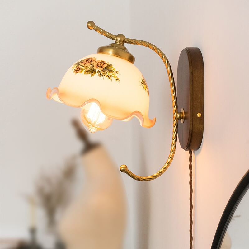 BelleLumière Französische Vintage Wandleuchte | Glas-Petals Design | Elegante Wandlampe | Deko & Beleuchtung