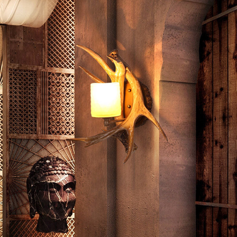 AntlerGlow Wandlampe | Modern-Retro Design | Glas & Geweih-Stil | Stilvolle Beleuchtung für Ihr Zuhause