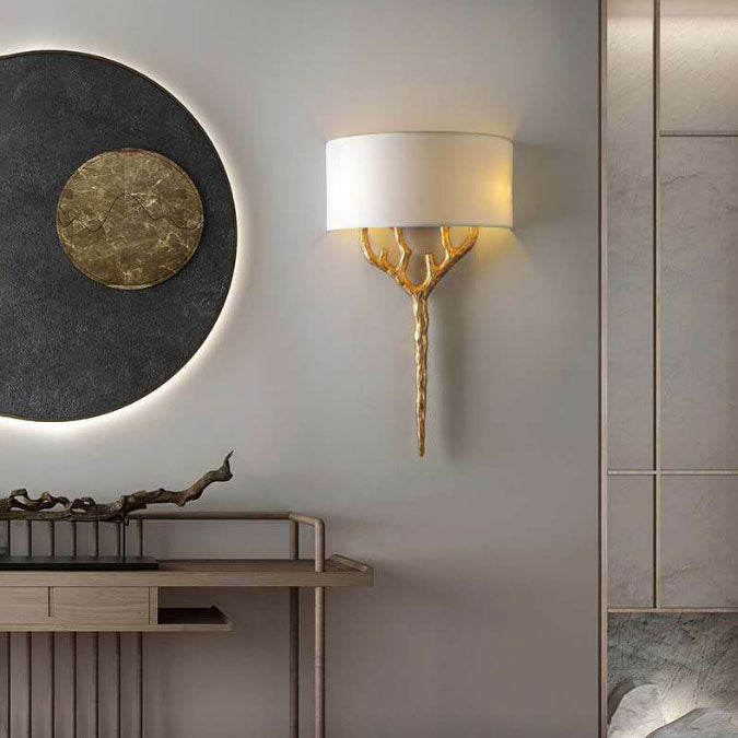 BranLuxe Wandlampe | Europäisches Luxusdesign | Messing Äste & Stoffschirm | 2-Licht