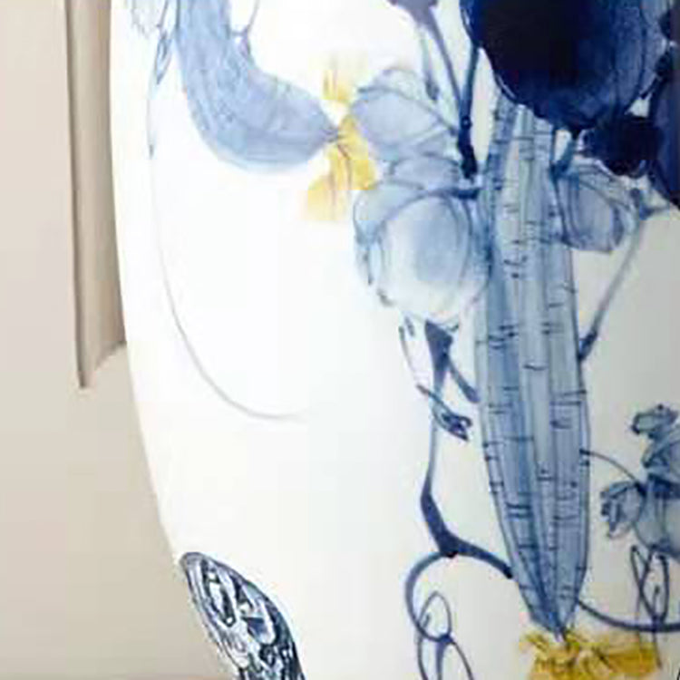 CeramaLuna Handbemalte Tischlampe | Traditioneller chinesischer Stil | Stoffschirm | Elegantes Design für Schlafzimmer