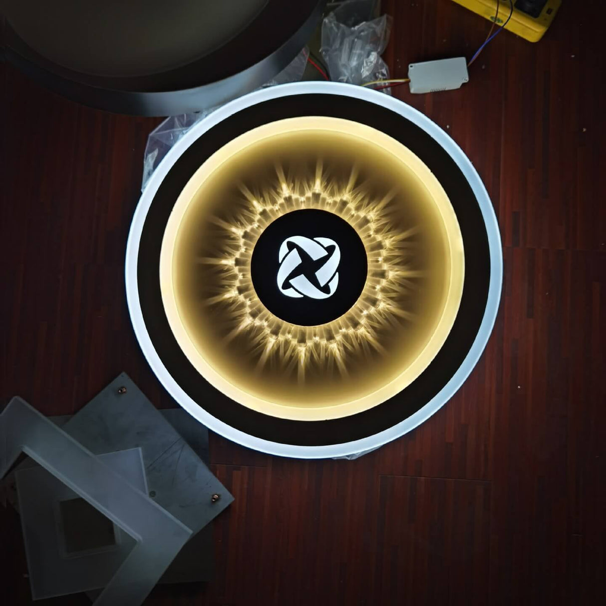 Lumivolt Astra LED Deckenleuchte | Modernes Acryl-Design | Farbwechsel | Dimmbar mit Fernbedienung