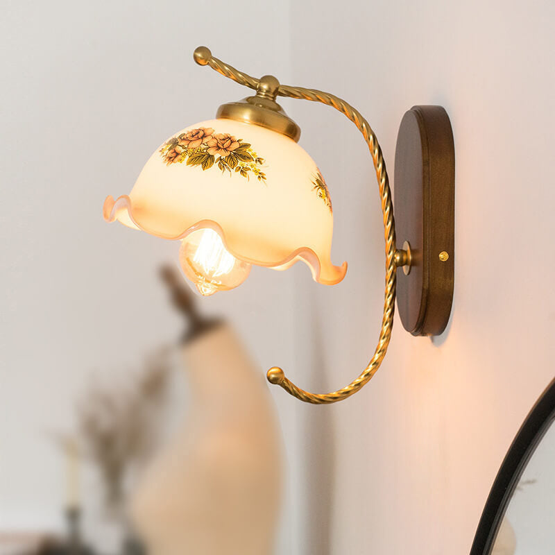 BelleLumière Französische Vintage Wandleuchte | Glas-Petals Design | Elegante Wandlampe | Deko & Beleuchtung
