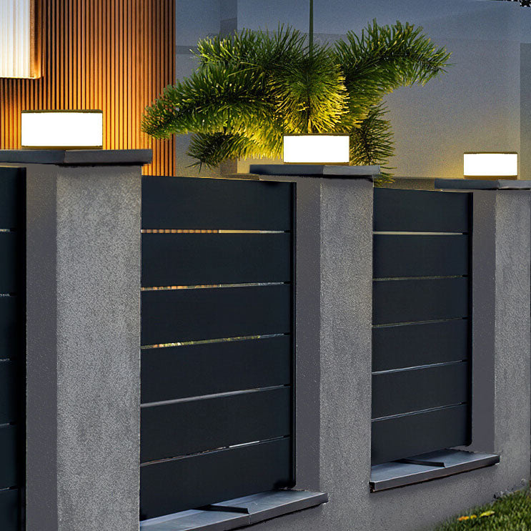 LumaPillar LED Außenleuchte | Runde Säule | Solarbetrieben & Kabelanschluss | Wasserdicht | Landschaftsbeleuchtung