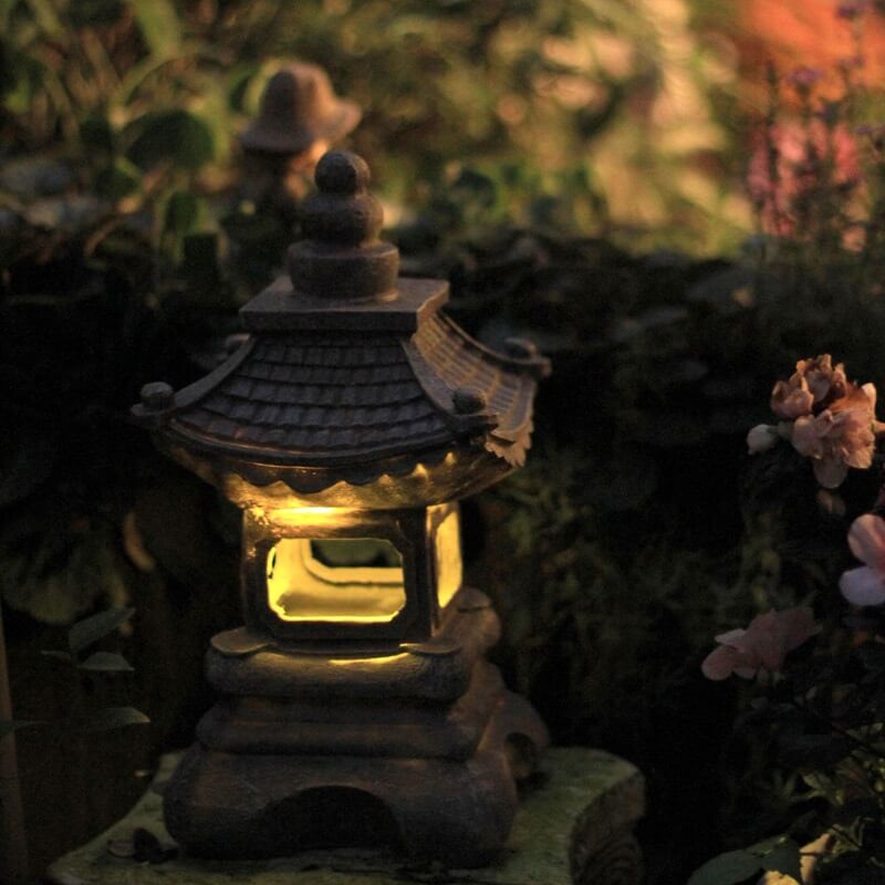 PagodaGlow Japanische Solar-Pagodenleuchte | LED Gartenlampe | Wetterfest | Dekorative Außenbeleuchtung