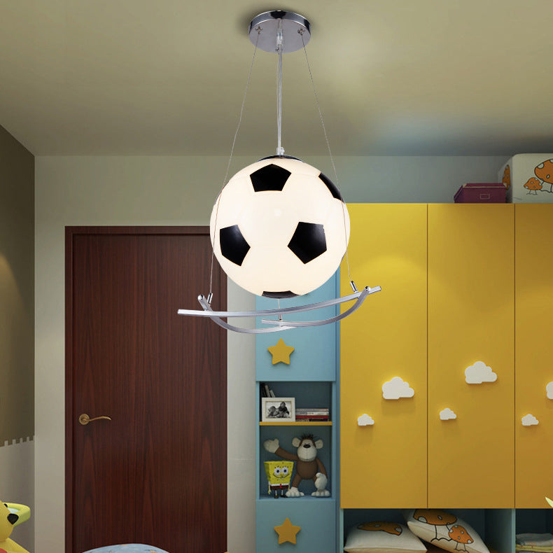 GoalLight Fußball Kinderzimmer Pendelleuchte | Kreatives Design | Glas & Eisen | 1-flammige Hängeleuchte