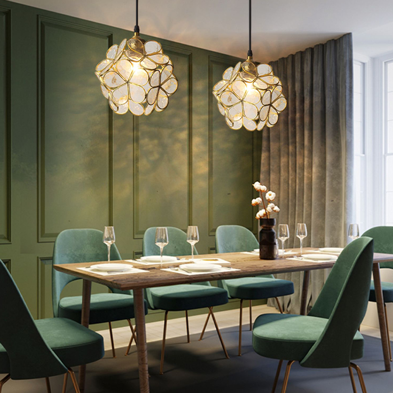 PetalGlow Glasblütenblatt-Pendelleuchte | Nordischer Stil | Elegantes Design für Ess- & Wohnzimmer
