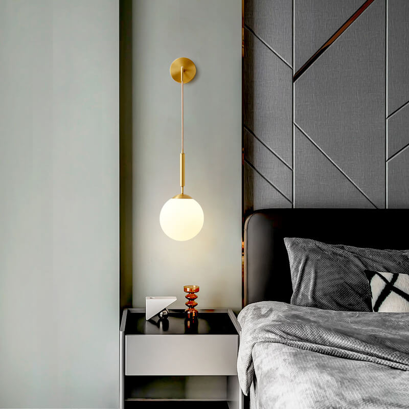 Orbique Minimalistische Wandleuchte | Nordic Design | Runde Glaskugel & Kupfer | 1-flammige Wandlampe