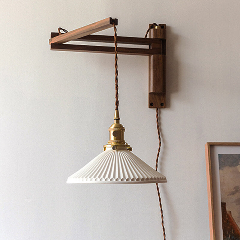 LumiFold Nordic Design Wandlampe | Milchweißes Glas | Holzdesign | Verstellbar | Stilvoll für Zuhause