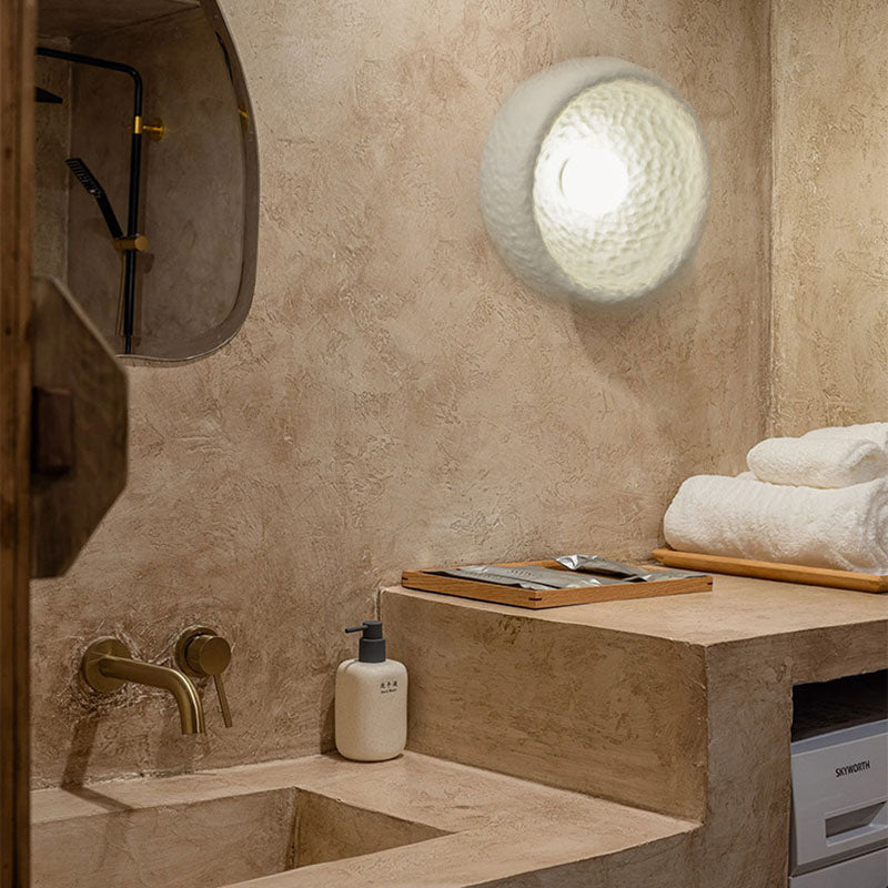 ZenBowl Japanische Wandleuchte | Runde Harz- & Glas-Design | 1-flammig | Traditioneller Stil für Wohnzimmer