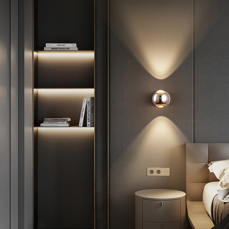 Arcano LED Wandleuchte | Nordic Design | Halbrundes Aluminium | Up-Down Beleuchtung für Schlafzimmer