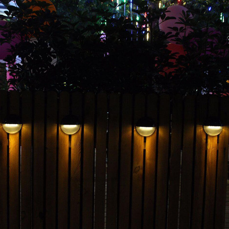 SolarArc LED Wandleuchte | Halbkreisdesign | Solarbetrieben | Außenlampe für Garten & Zaun | 6 LEDs