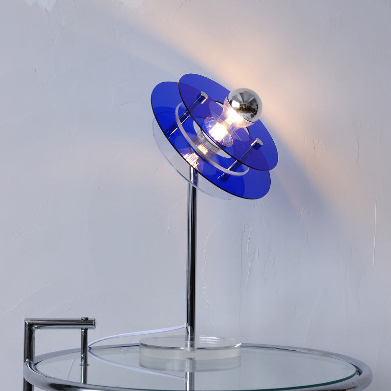 AstroVibe Moderne Acryl Tischlampe | Space-Saucer Design | Einzigartig | Stimmungsvolles Licht | Deko für Zuhause