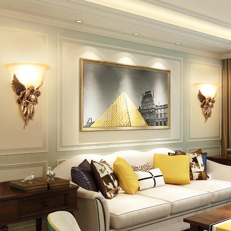 AureliaLux Vintage Wandlampe mit Engelsdesign | Europäischer Stil | Glaselemente | Perfekte Beleuchtung für Flur und Wohnzimmer