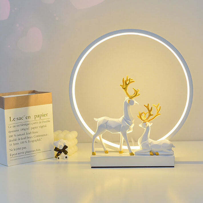 CircleLume USB LED Nachtlicht | Nordic Design | Tischlampe mit Hirschfigur | Warmweißes Licht & Dimmbar