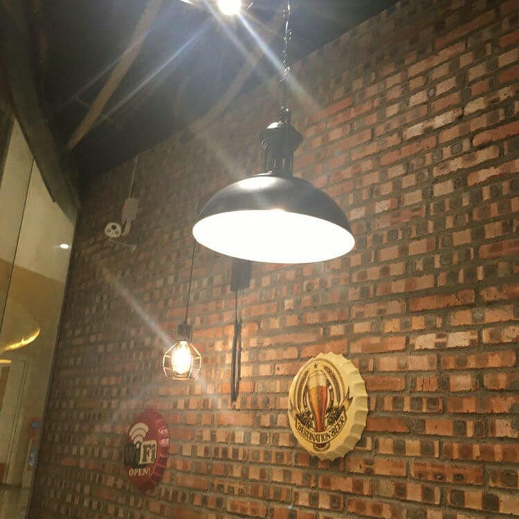 PulleyLux Vintage Industrielle Wandlampe | Mit Seilzug | 1-flammig | Retro Design