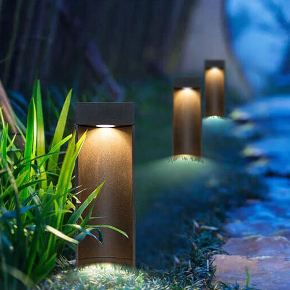 LumiPath Modern Square LED Gartenlampe | Aluminium | Outdoor Wegeleuchte | Energiesparend