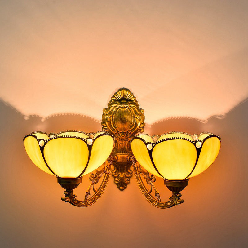 VitraBlume Mediterrane Wandleuchte | Handgefertigtes Buntglas | 2 Lichter | Dekorative Beleuchtung für Wohnzimmer