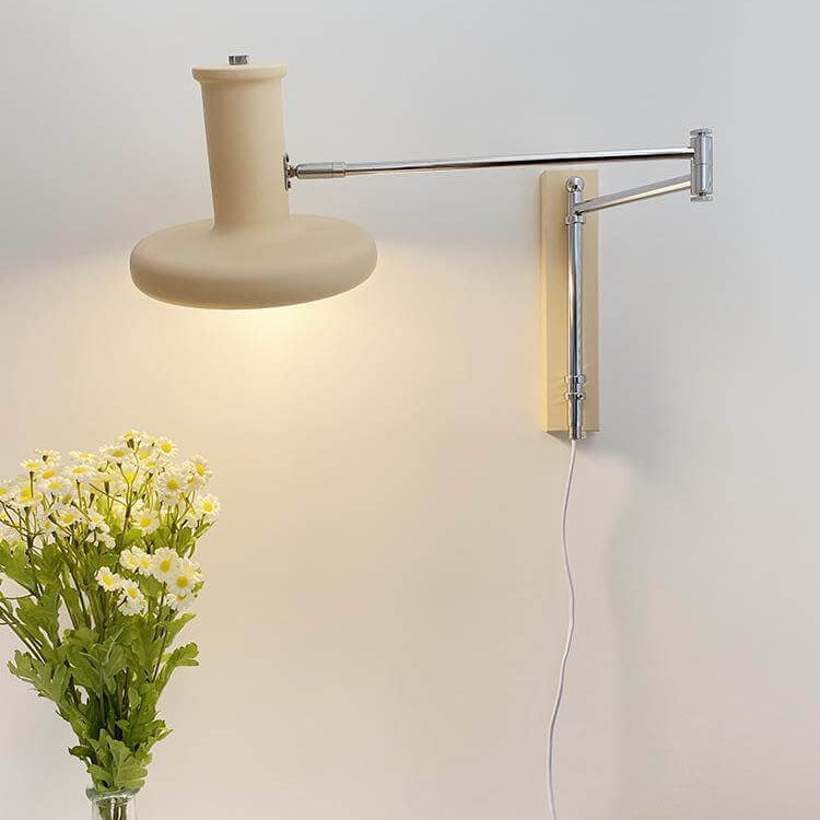 BeigeSwing Nordic Minimalist Wandleuchte | Schwenkarm | 1-Licht Design | Hardwired & Plug-in Optionen