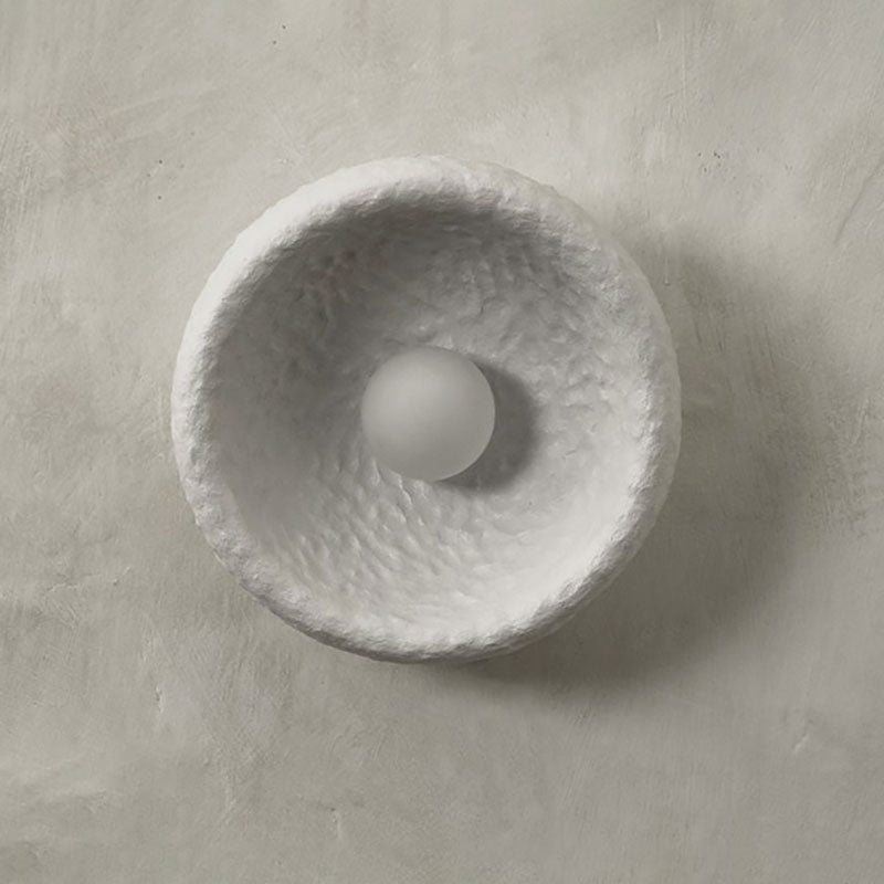 ZenBowl Japanische Wandleuchte | Runde Harz- & Glas-Design | 1-flammig | Traditioneller Stil für Wohnzimmer