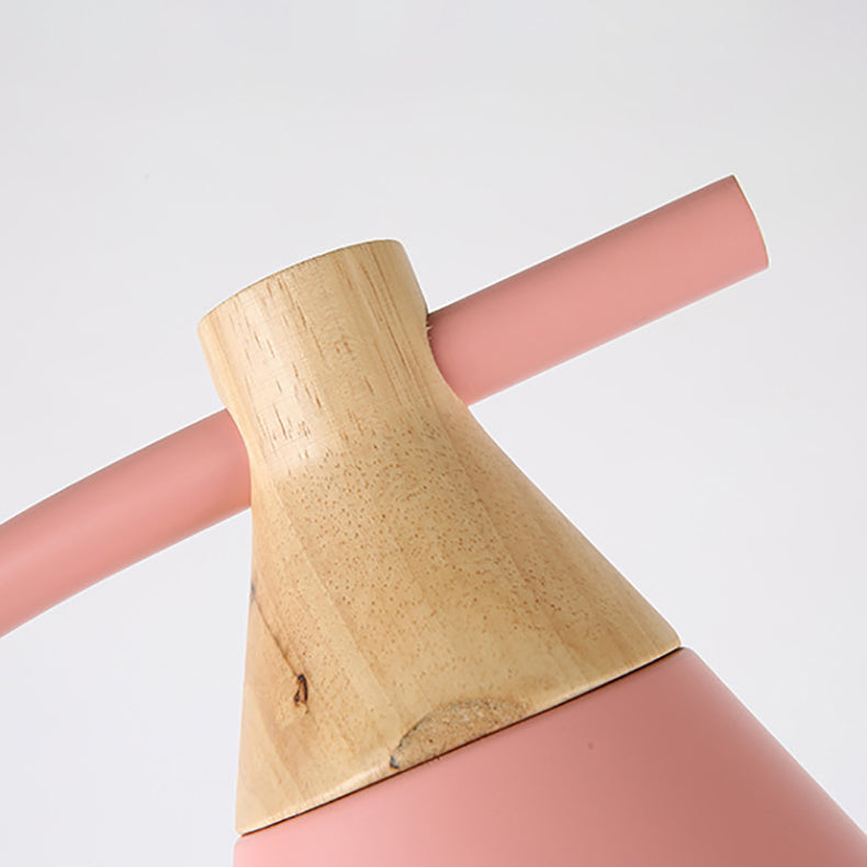 LuxiCone Nordic Macaron Stehlampe | Konischer Lampenschirm | 1 Licht | Kreatives Design | Stehende Bodenleuchte