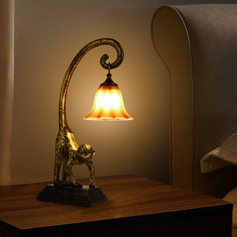 MonkeyLume Vintage Tischlampe | Kreatives Harz-Design | Kegelförmiger Glasschirm | 1-Licht Deko Lampe