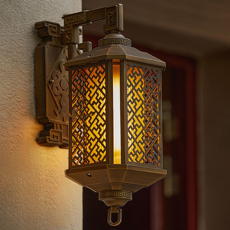 LumiHaven Außen-Wandleuchte im Pagodenstil | Wetterfestes Aluminium | Elegantes Licht für Garten & Terrasse