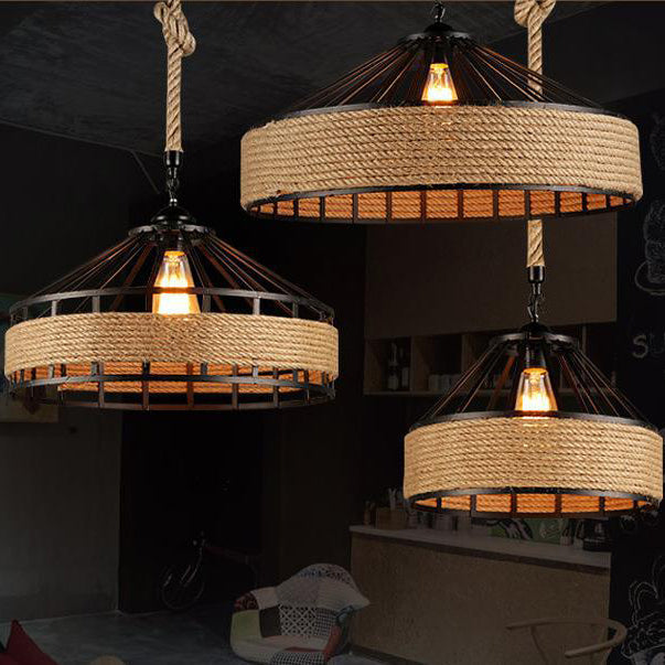 LumeLash Vintage Hängeleuchte | Rustikales Eisen & Hanfseil Design | 1-Flammige Pendelleuchte für Wohnzimmer