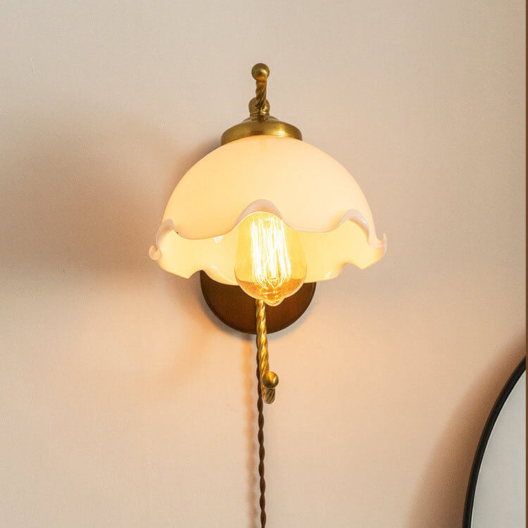 BelleLumière Französische Vintage Wandleuchte | Glas-Petals Design | Elegante Wandlampe | Deko & Beleuchtung